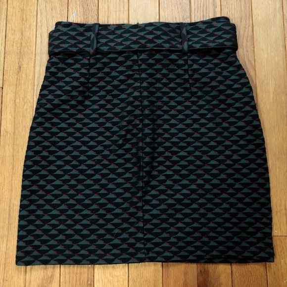 Belted sweater skirt - Picture 2 of 2